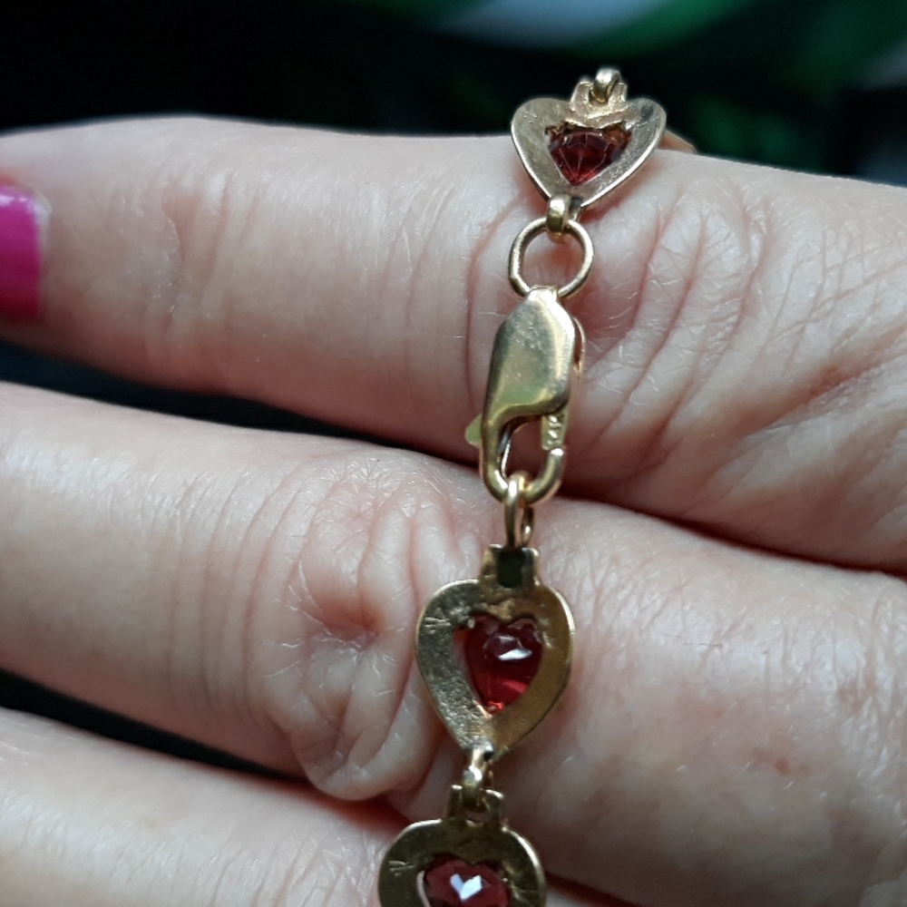 ❤💎14k Gold Eternity Heart Link Bracelet W/14 Natural Garnet Heart Stones 7 1/4" - Picture 4 of 6